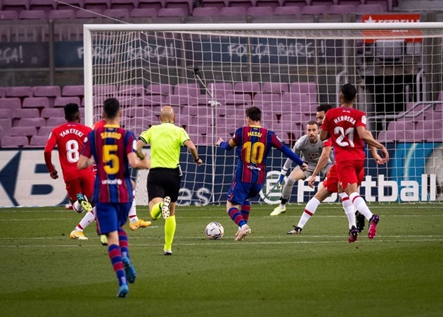 SỐC! Messi hỏng ăn khó tin, 'sút văng' danh hiệu La Liga của Barca? - Bóng Đá