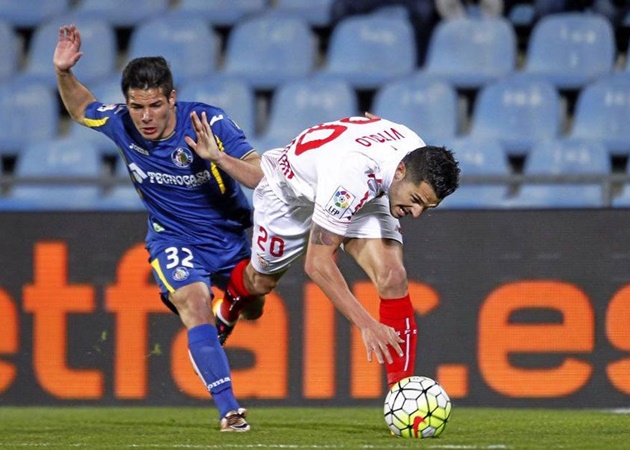 Emi Buendia khi còn chơi cho Getafe.