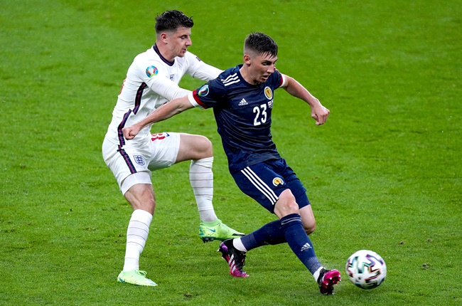 Frank Lampard praises Chelsea midfielder Billy Gilmour for his display in Scotland’s draw with England at Euro 2020 - Bóng Đá