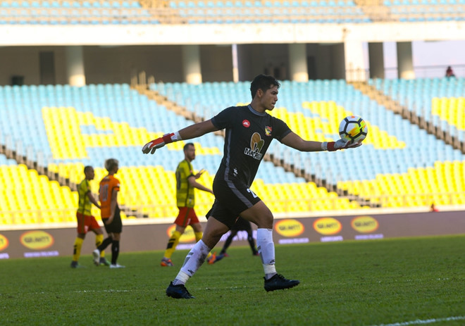 Thủ môn U23 Malaysia bị cấm thi đấu vì sử dụng doping - Bóng Đá