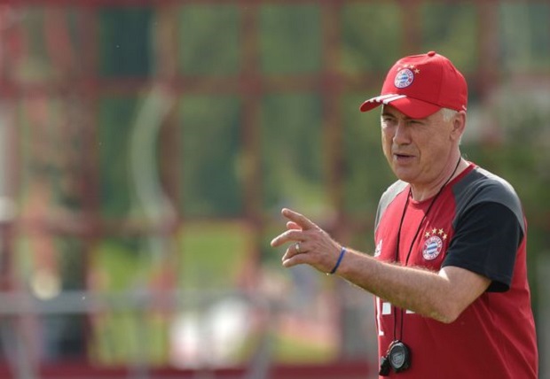 Carlo-Ancelotti-takes-his-first-Bayern-Munich-training-session