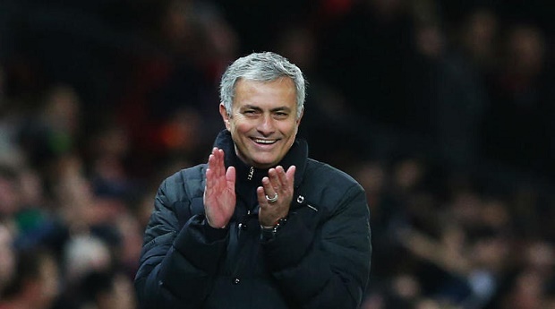 Lý do khiến Jose Mourinho yêu CĐV Man United - Bóng Đá