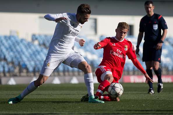 Điểm mặt 5 sao trẻ triển vọng nhất từ lò đào tạo Real Madrid - Bóng Đá