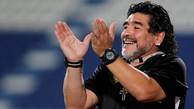 FIFA bỏ án treo giò với Messi, Maradona vẫn chưa hài lòng - Bóng Đá