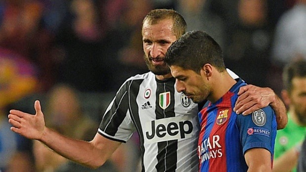 Suarez: Tôi đã khóc khi biết Barca vẫn cần mình sau khi cắn Chiellini - Bóng Đá