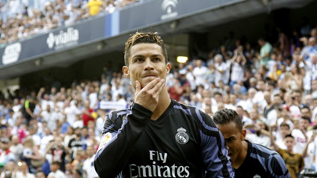 Ronaldo dính nghi án trốn thuế 8 triệu euro - Bóng Đá