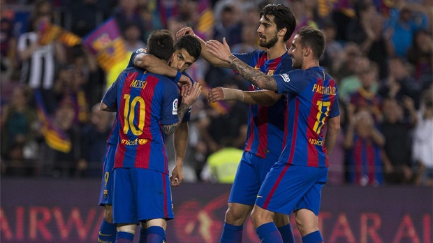 La Liga lên án CĐV Barcelona vì hành động lăng mạ đối thủ - Bóng Đá