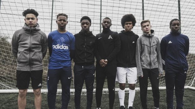 6 sao trẻ 'vô danh' được xem là những niềm kỳ vọng lớn của bóng đá Anh - Bóng Đá