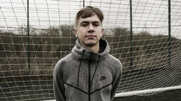 6 sao trẻ 'vô danh' được xem là những niềm kỳ vọng lớn của bóng đá Anh - Bóng Đá