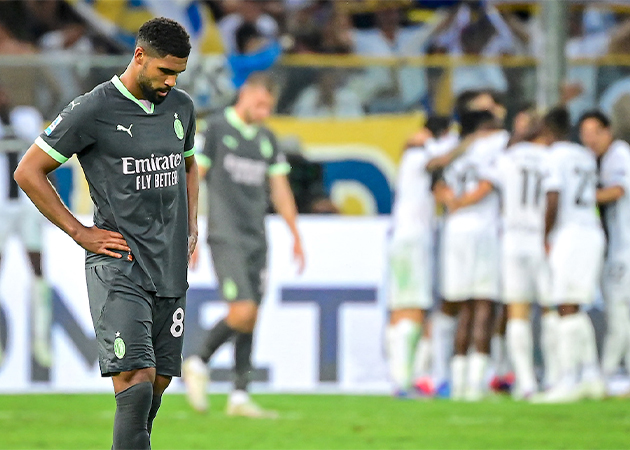 Thua bất ngờ Parma, AC Milan vẫn chưa "biết mùi" chiến thắng