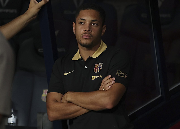 Ảnh bài viết Sao trẻ Barca lỡ hẹn với Serie A vì cái giá quá đắt đỏ