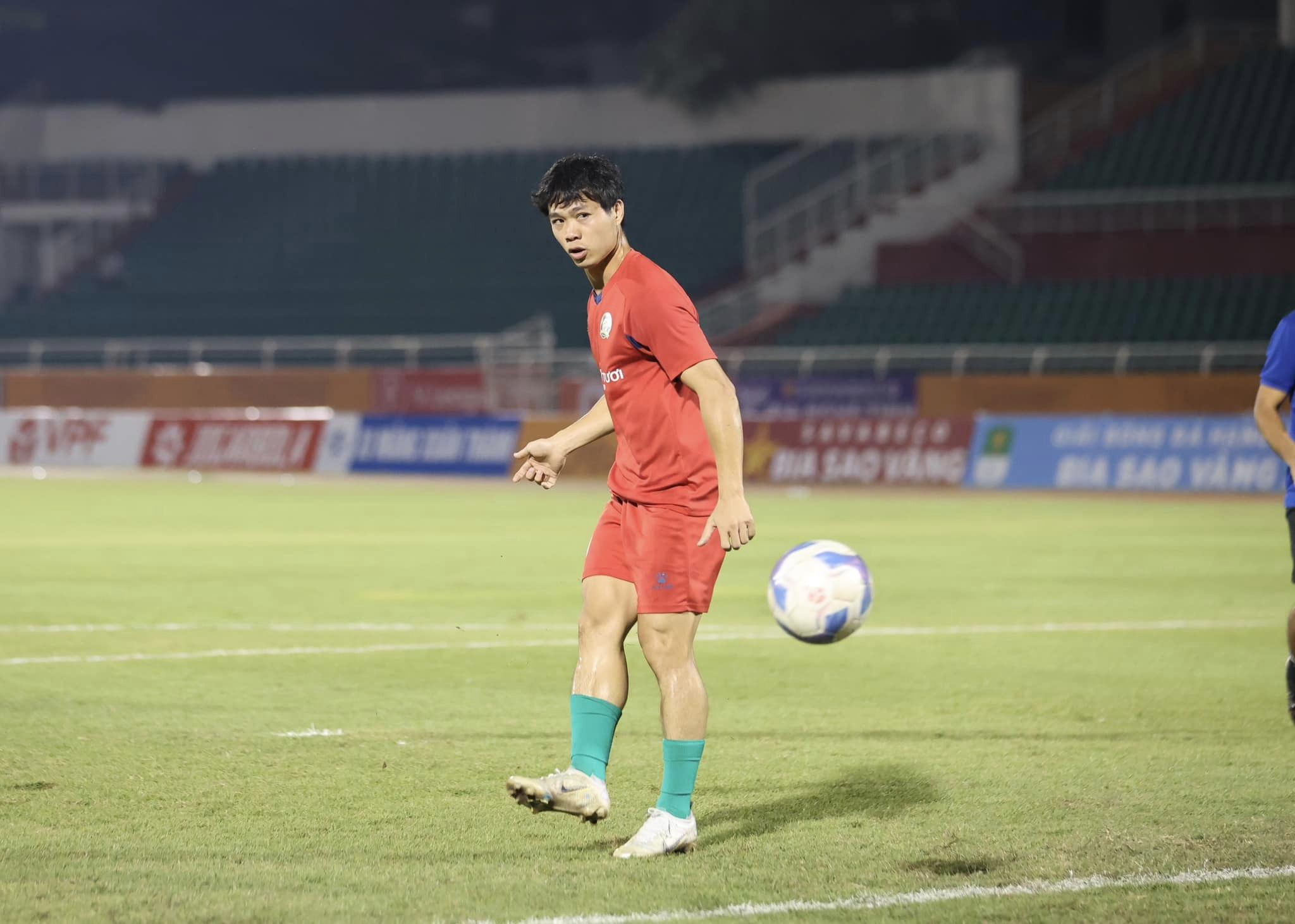 NÓNG: HLV Kim Sang-sik điền tên Công Phượng vào danh sách sơ bộ dự AFF Cup