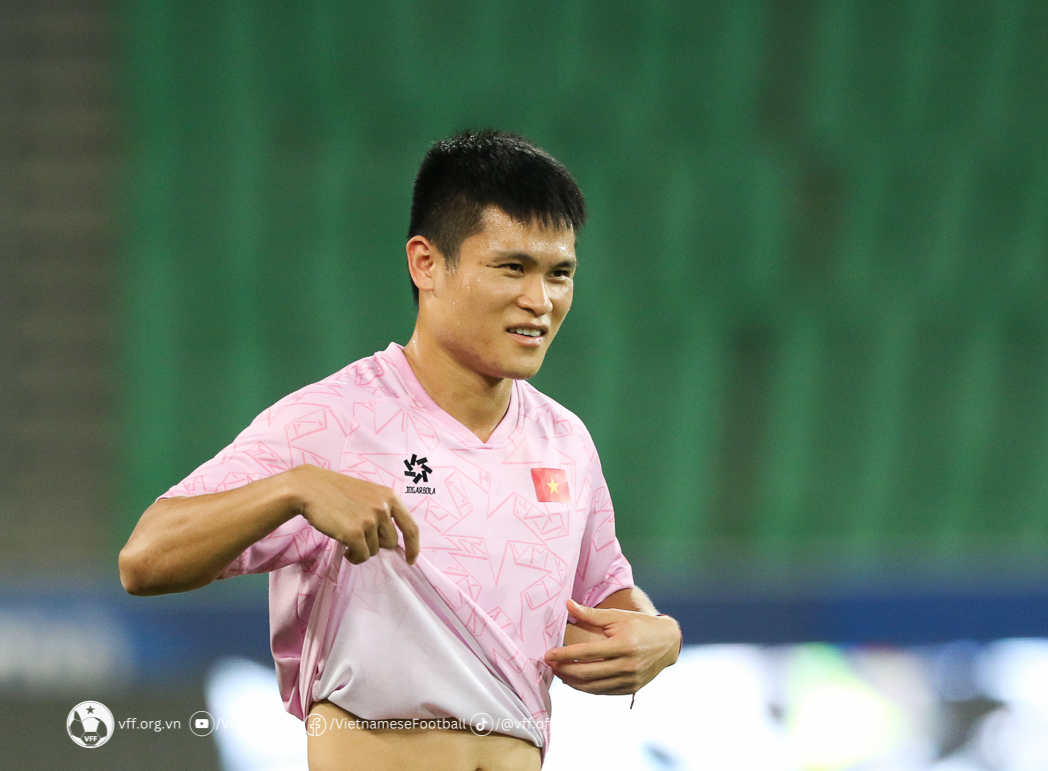 Ảnh bài viết Sao tuyển Việt Nam gây sốt, nhận lót tay 1 triệu USD