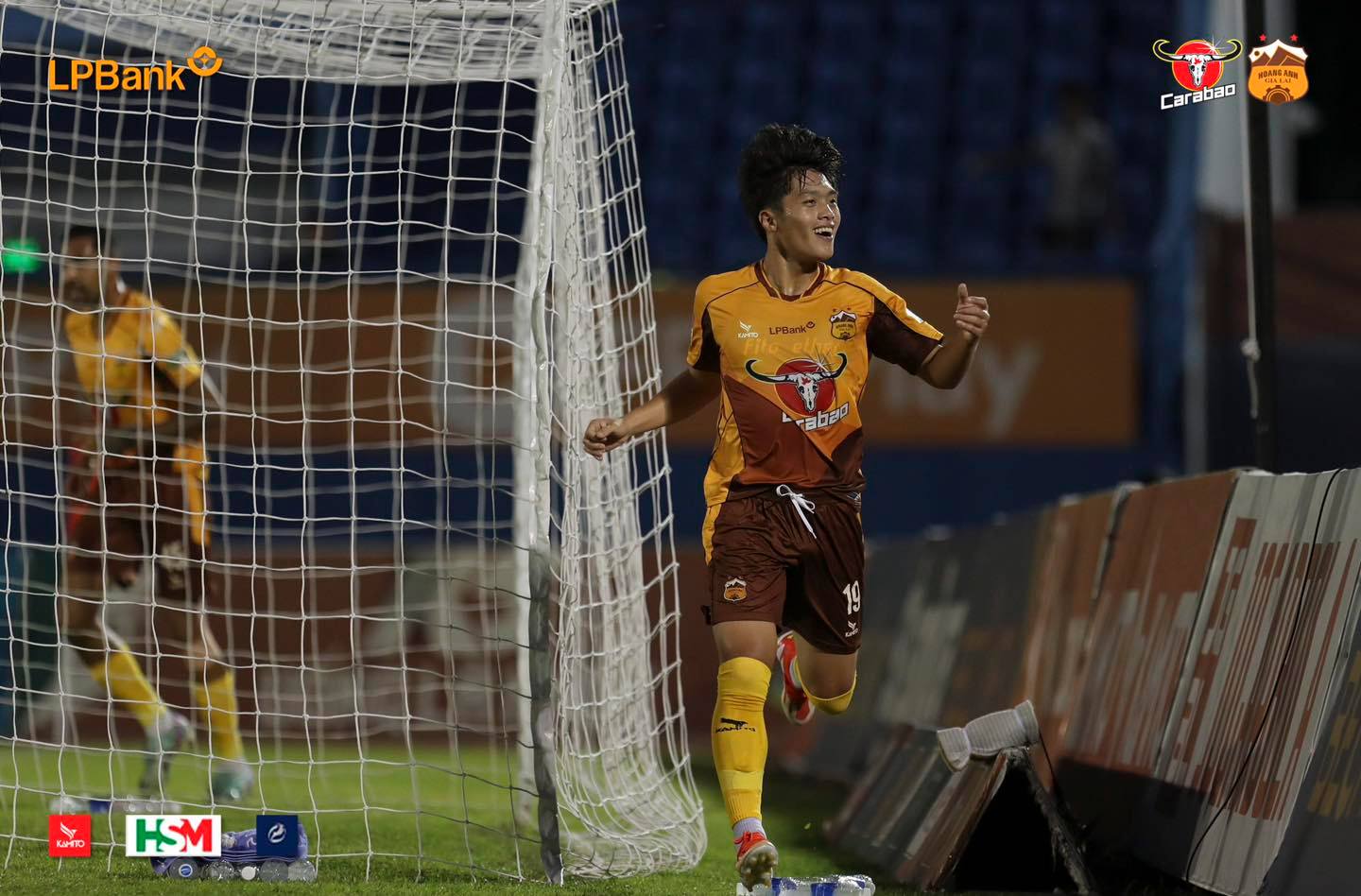 Ảnh bài viết Hạ gục Bình Dương, HLV HAGL nhắn gửi 1 điều đến CAHN