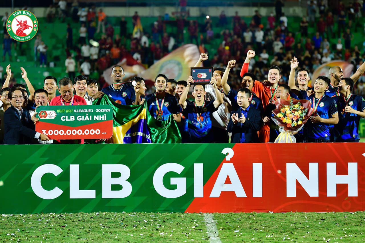 Ảnh bài viết Á quân V-League chia tay 1/2 đội hình, HLV phá vỡ im lặng