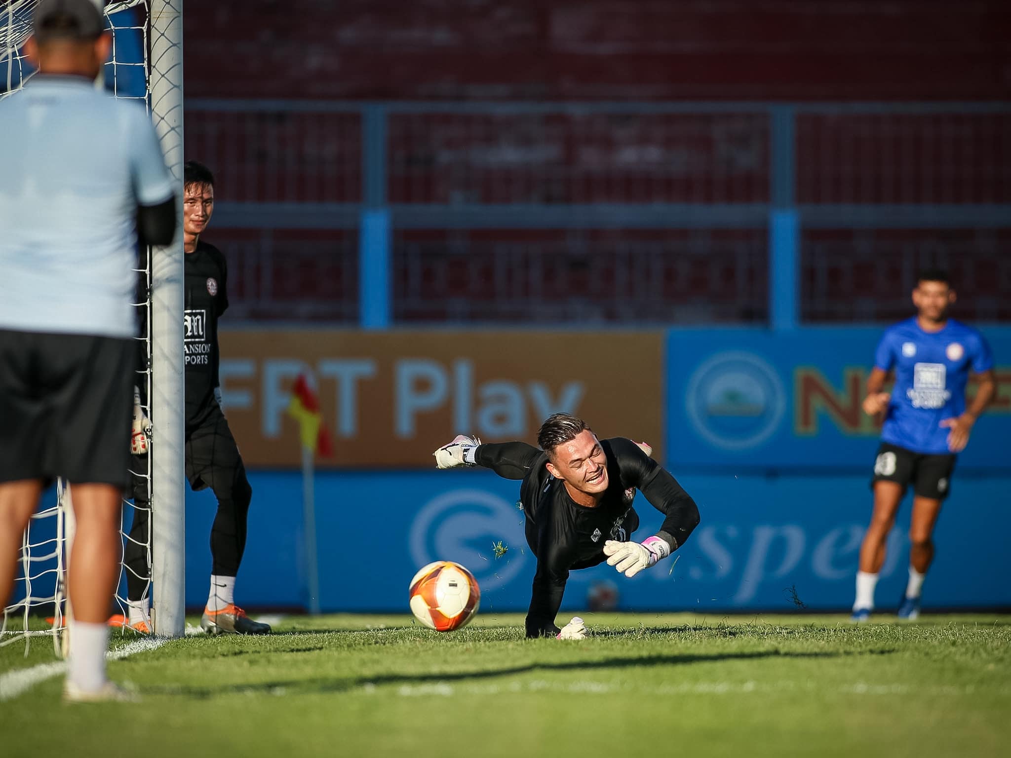 Ảnh bài viết Patrik Lê Giang: "Chủ tịch CAHN nói sẽ giúp tôi"