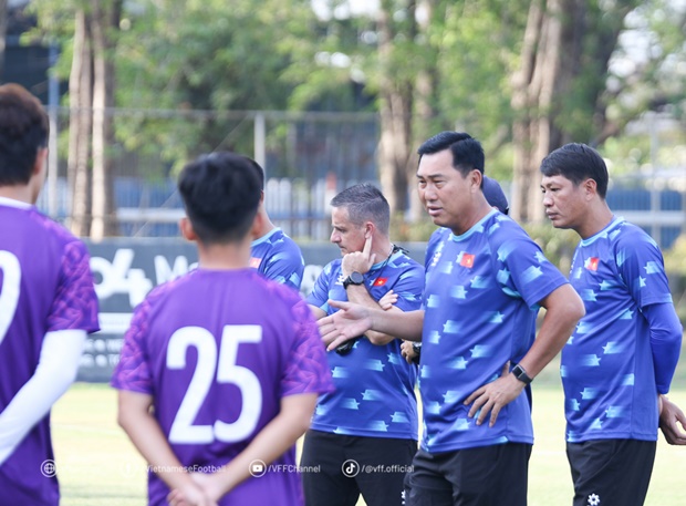 U19 Thái Lan và Malaysia thay nhau 'gieo sầu' cho Việt Nam