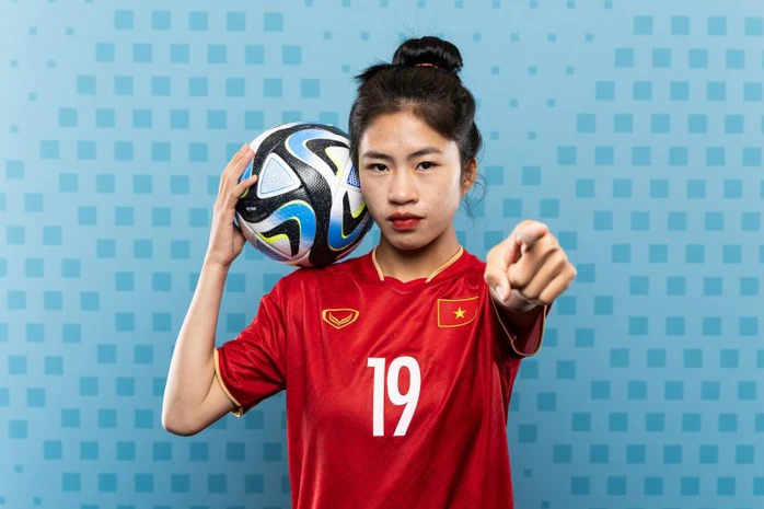 'Hot girl' Thanh Nhã cùng đồng đội giúp CLB Việt Nam nhận 3 tỷ từ FIFA