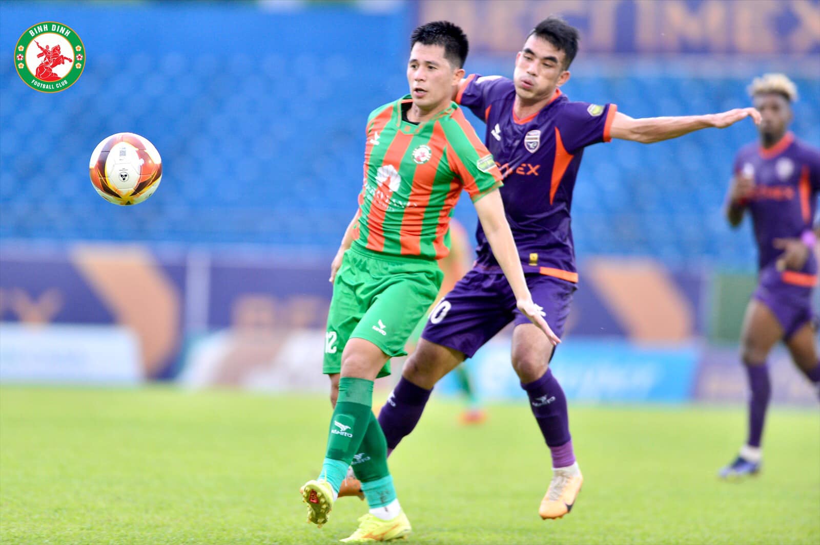 Ảnh bài viết CAHN cạnh tranh Nam Định, 'hút máu' Á quân V-League