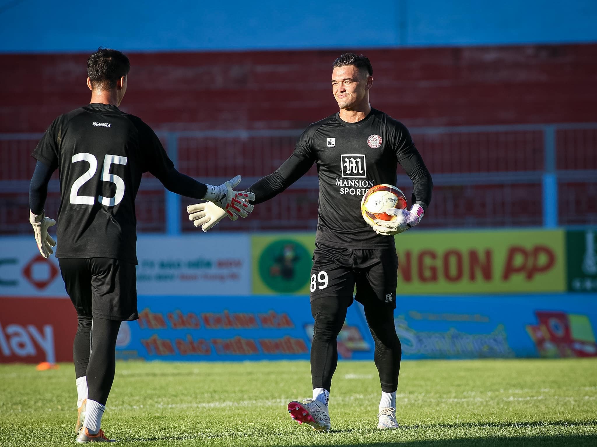 Ảnh bài viết Sau Bùi Tiến Dũng, HAGL nhắm chiêu mộ thêm 1 sao CAHN