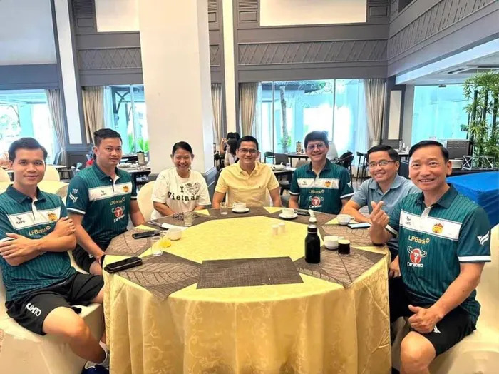 Ảnh bài viết Kiatisuk gặp gỡ lãnh đạo HAGL, sẵn sàng quay về Pleiku?