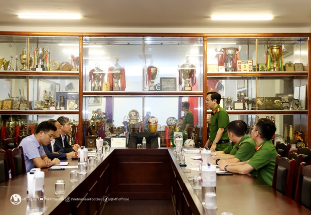 Viện phó Viện Khoa học hình sự bày tỏ 1 điều với VFF