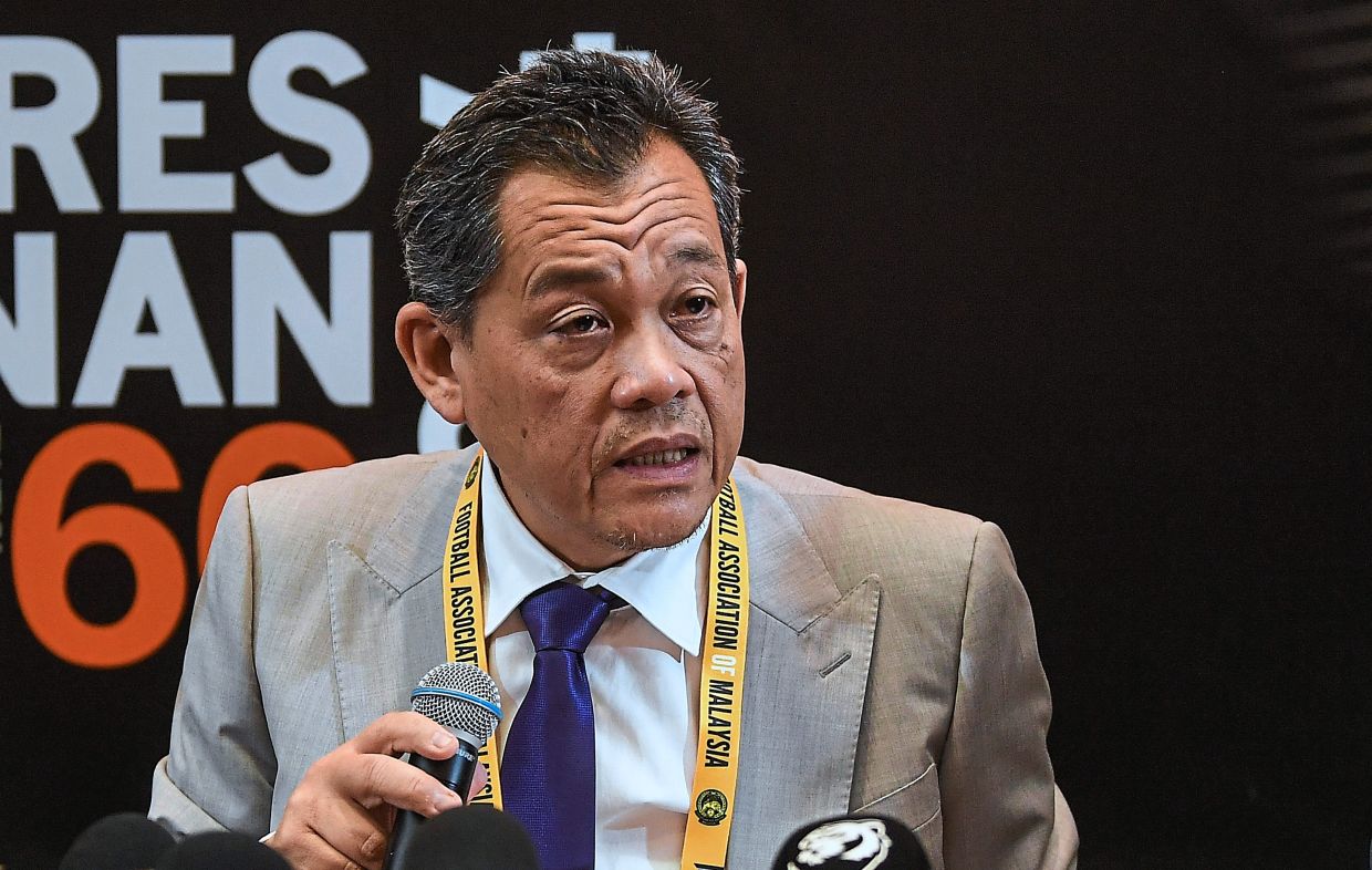 'Sếp lớn' Malaysia phê bình Kim Pan-gon, nói 1 điều về thầy Park