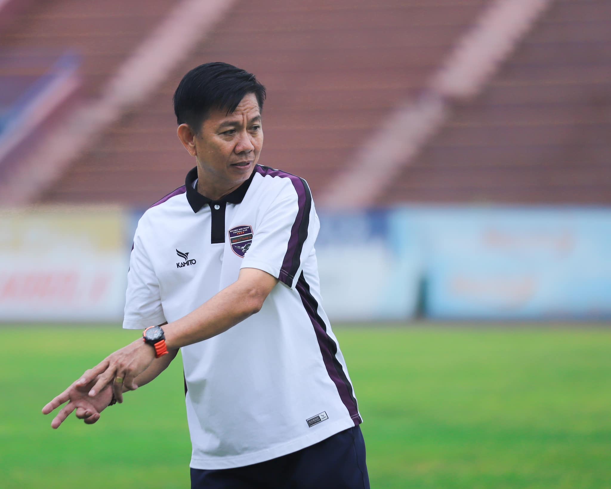 Ảnh bài viết "V-League có tới 26 vòng, đây mới là trận đầu tiên"