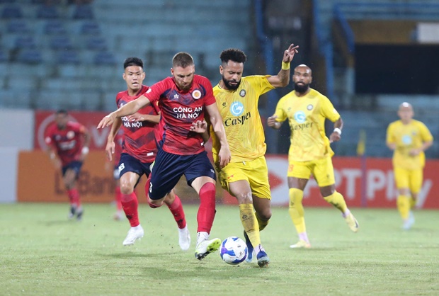 Ảnh bài viết Nhấn chìm CAHN trong đêm mưa, HLV Thanh Hóa tiết lộ bí quyết chiến thắng