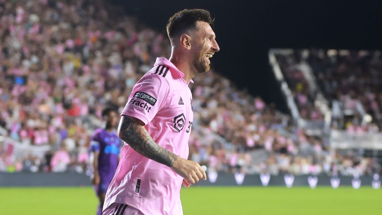 Messi giữ lại 1 điểm cho Inter Miami