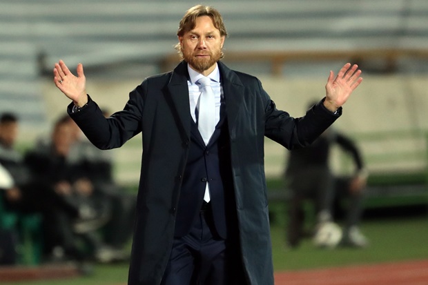 Ảnh bài viết "Việt Nam không phải Serbia hay Cameroon"