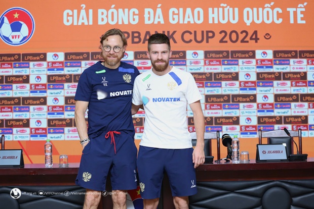 Bão Yagi đổ bộ Việt Nam, VFF tính phương án cho trận Nga vs Thái Lan