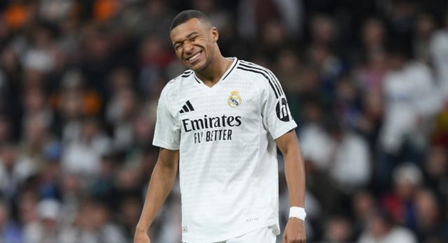 Xuất hiện những sóng ngầm tại Real về Mbappe 