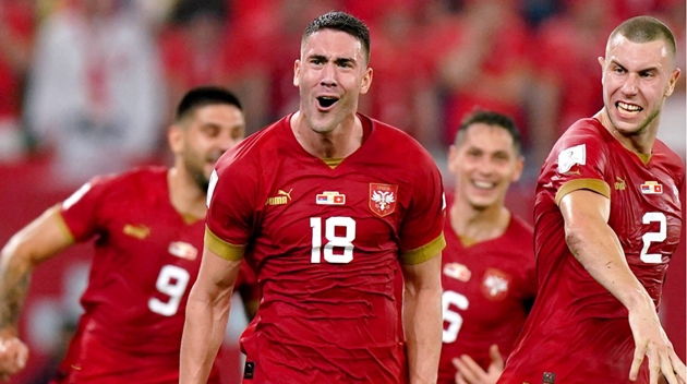 Vlahovic nêu lý do chơi trên tuyển Serbia dễ hơn tại Juventus