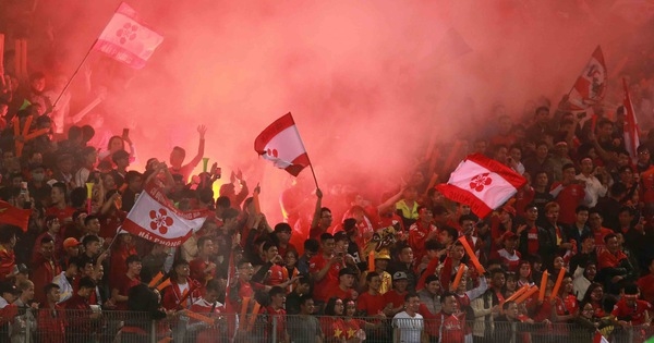 Ảnh bài viết Nam Định bị phạt vì CĐV Hải Phòng đốt pháo sáng, đối thủ thiệt quân khi gặp HAGL