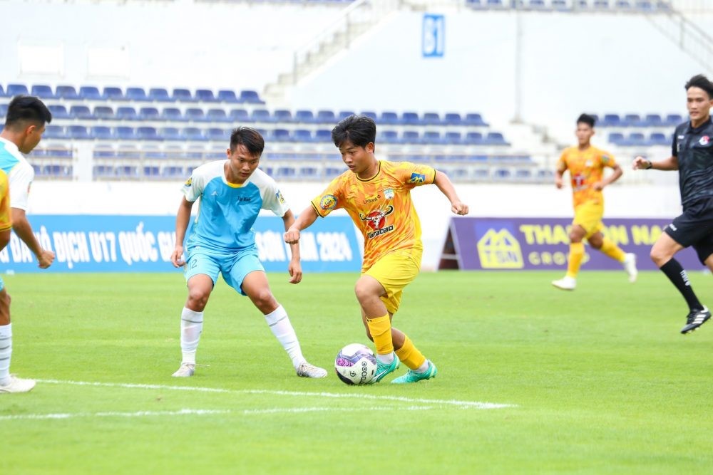 VCK U17 Quốc gia: xác định 2 đội vào tứ kết, HAGL sáng cửa đi tiếp