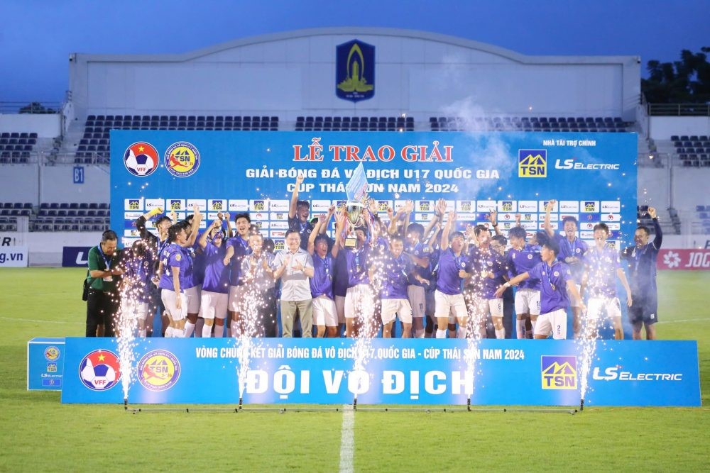 Hà Nội bội thu giải thưởng ở VCK U17 QG, xác định á quân giải Futsal VĐQG