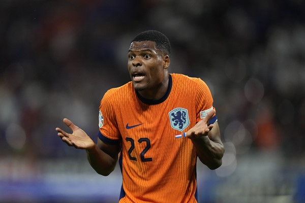 Ảnh bài viết Dumfries là điểm yếu mà Anh có thể khai thác ở trận đấu tới