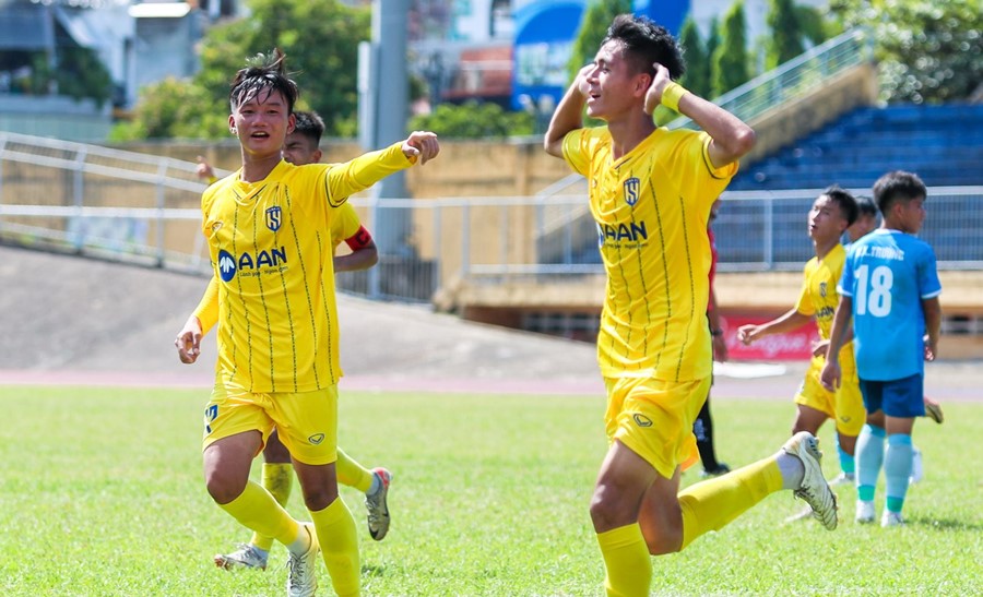 SLNA thắng trận thứ 3 liên tiếp, HAGL sáng cửa giành vé dự VCK U15 Quốc gia