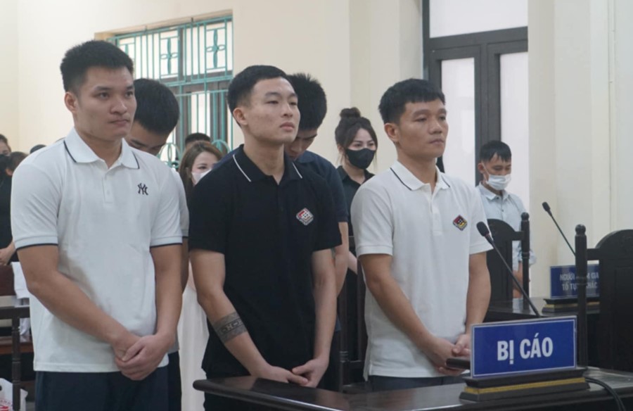 Tòa xử 5 cầu thủ CLB Hà Tĩnh sử dụng ma túy