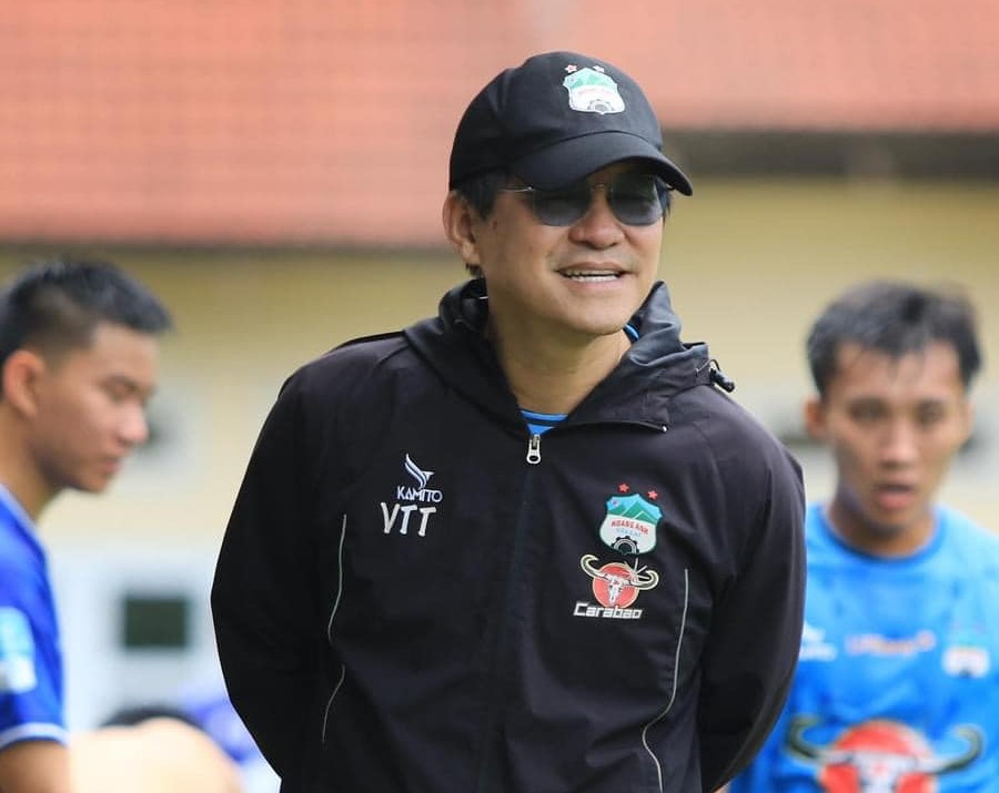 Ảnh bài viết HLV Vũ Tiến Thành: HAGL sẽ là ngựa ô mùa 2024/25