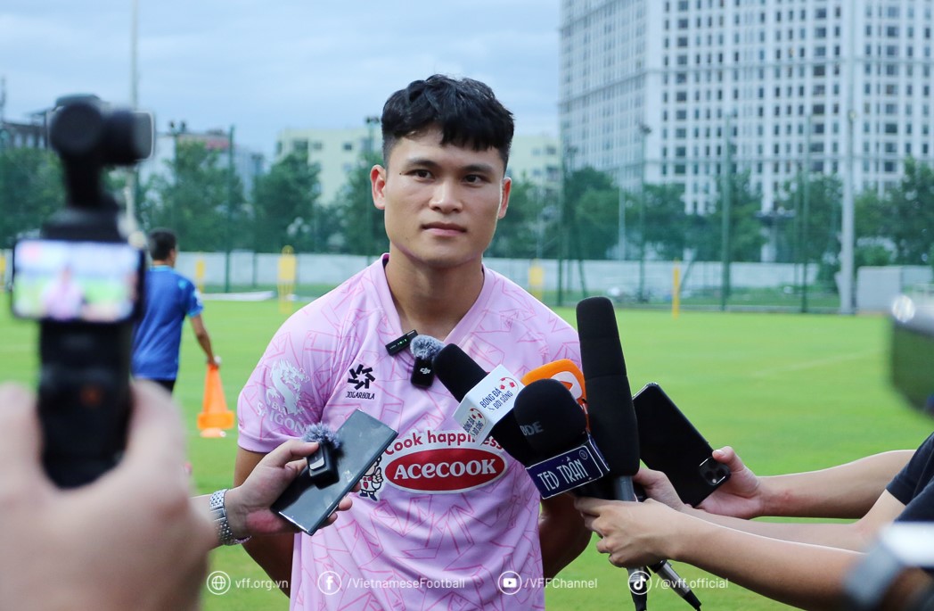 Ảnh bài viết Phạm Tuấn Hải: Sai sót trong bóng đá lúc nào cũng có thể xảy ra