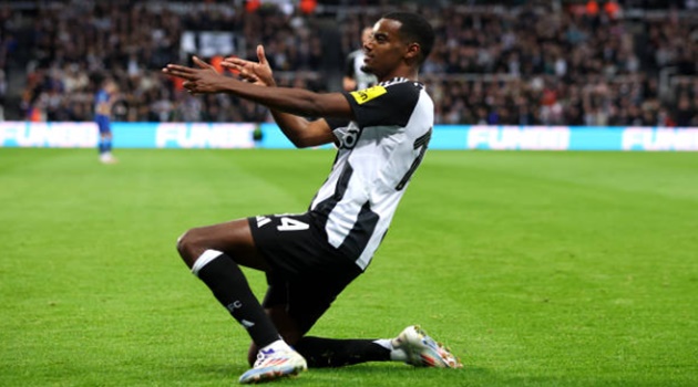 Newcastle 2-0 Chelsea: Maresca vỡ mộng EFL Cup