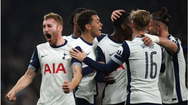 Sự quả cảm giúp Tottenham đánh bại Man City