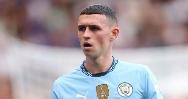 Chris Sutton thất vọng về ngôi sao Man City