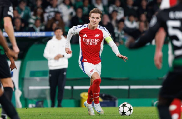 Ảnh bài viết Paul Merson chỉ ra Rodri của Arsenal