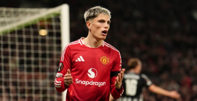 ''Tiếng than vãn từ khán đài Old Trafford đã nói lên tất cả''