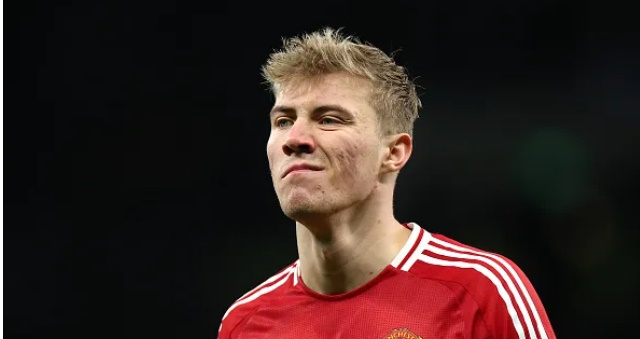 Ảnh bài viết Hojlund đáp trả chỉ trích của NHM