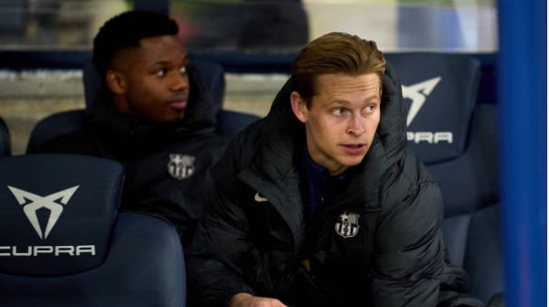 Tương lai bất định của Frenkie de Jong tại Barcelona