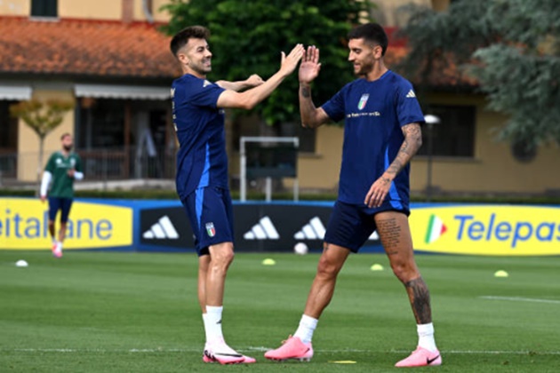 Đội trưởng Napoli xin rút khỏi tuyến Ý